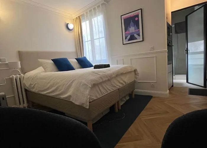 Flat In Heart Of Paris